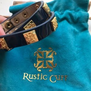 Rustic Cuff Navy bracelet